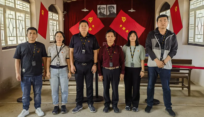 重温党史记忆，追寻红色足迹--万搏网党支部组织参观红色基地