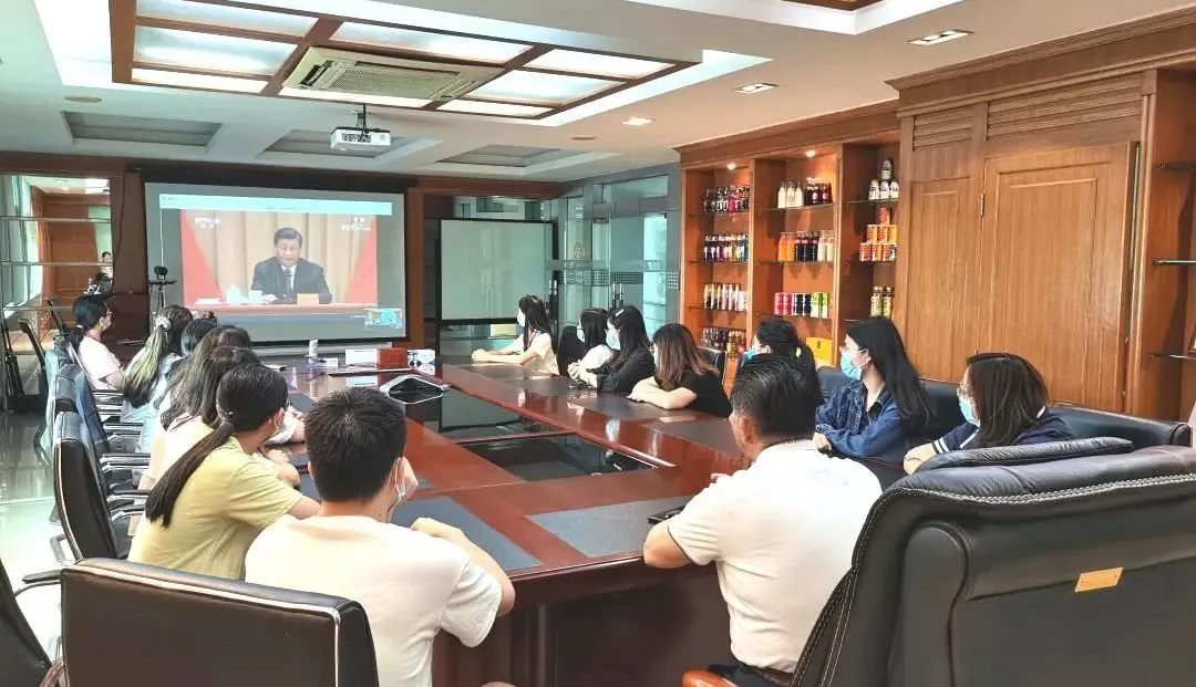 广东万搏网团支部荣获“全国五四红旗团支部”称号